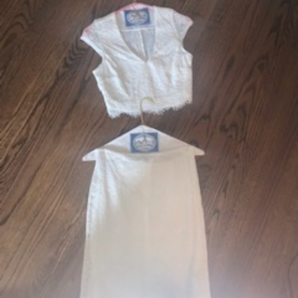 Von Maur Lace Two-piece Set